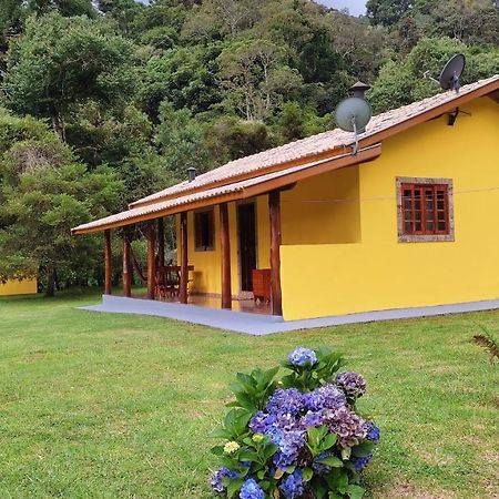 Casa A 14 Km De Goncalves Villa Eksteriør bilde